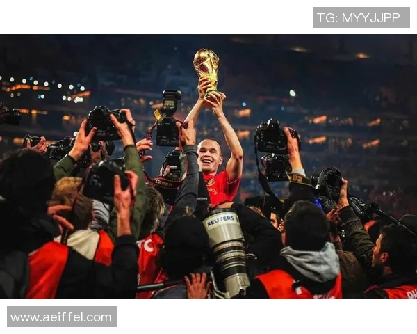 2003年足球巨星风云：回顾当年赛场上的辉煌与传奇时刻